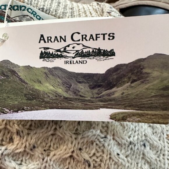 NWT - Irish Aran Unisex Sweater - Sz - XS - Picture 10 of 11